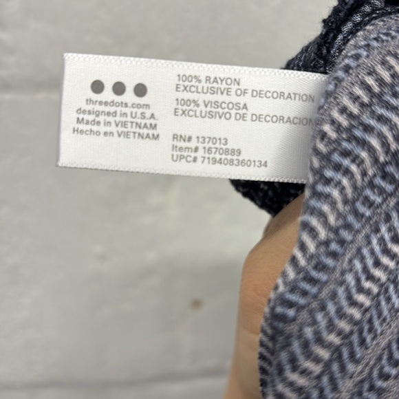 Three Dots Women's Pull On Gauze Fabric Shorts Blue Size medium - Picture 8 of 8